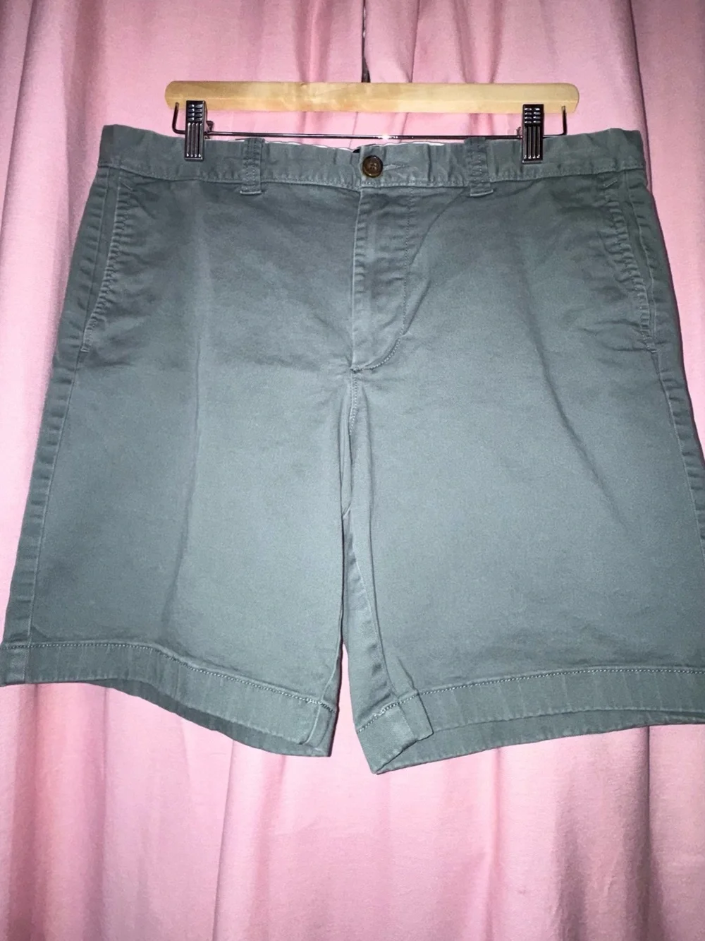 J. Crew Men's Slate Green Flat-Front Cotton Shorts